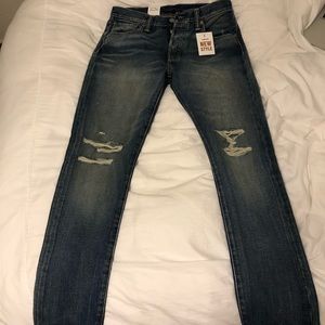 Levi’s 501 skinny jean
